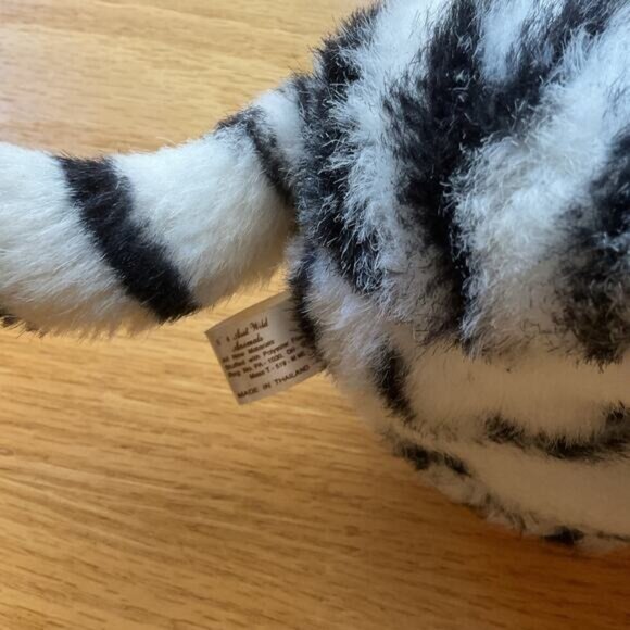 White Tiger Plush Blue Eyes Fiesta Concession Corp Stuffed Animal Vintage 1989 - Picture 7 of 7